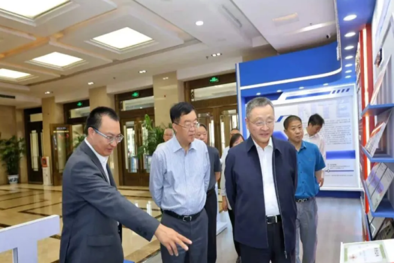 中国有色金属工业协会领导莅临有色技经院展厅参观指导